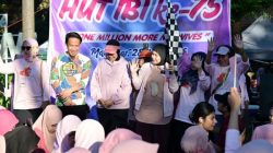 Peringati HUT IBI ke-75, Wawali Makassar Aliyah Mustika Ilham Lepas Ratusan Peserta Jalan Sehat
