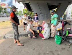 Respons Kilat Dinsos Makassar Tangani Lansia Terlantar, Berhasil Dipulangkan ke Keluarga