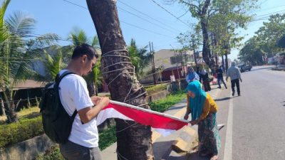 Semarakkan HUT ke-81 RI, Diskominfo Takalar Pasang Puluhan Umbul-Umbul di Jalur Protokol dan Objek Wisata