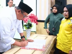 Pemkab Takalar Kucurkan Bantuan Keuangan Rp1,1 Miliar untuk 11 Partai Politik