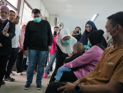 Wali Kota Appi Sambangi RSUD Daya, Bagi Masker hingga Cek Ruangan Pasien